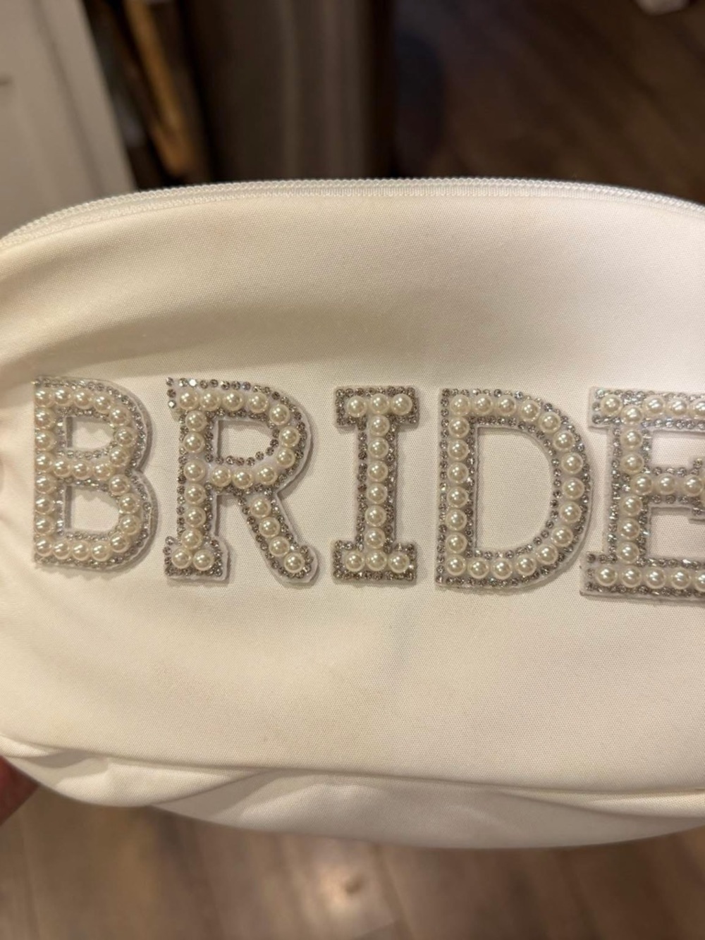 Pearl-Embellished White Bride Belt Bag